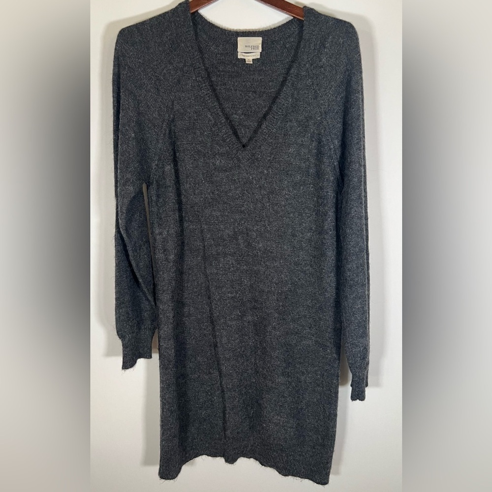 Wilfred Free Grace gray wool sweater dress alpaca v-neck sz M cozy minimalist